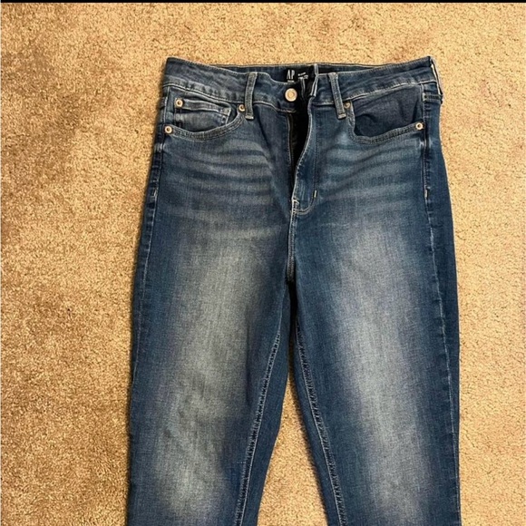 Gap universal sky high jeans- 8/29r - Picture 1 of 3